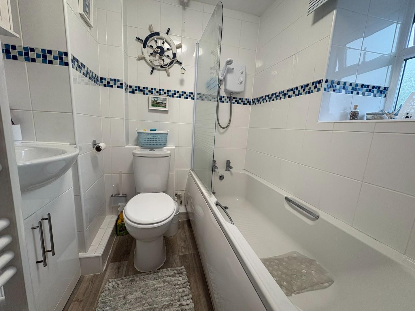Bathroom.JPEG